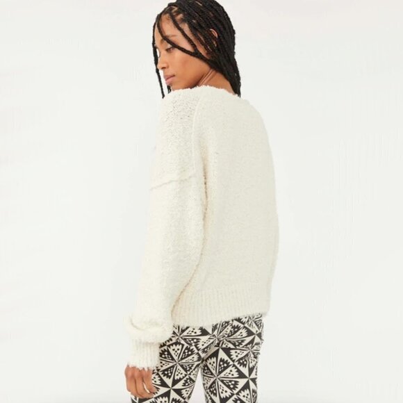 NWT Free People cream off-white fuzzy textured knit slouchy sweater, XS - Picture 6 of 12